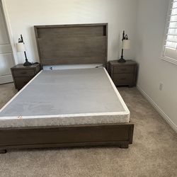 Full size bed