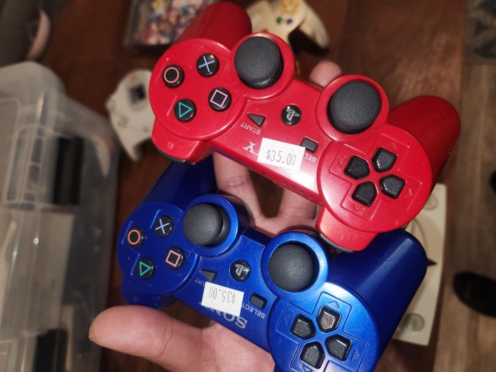 Ps3 Controllers ❤️💙
