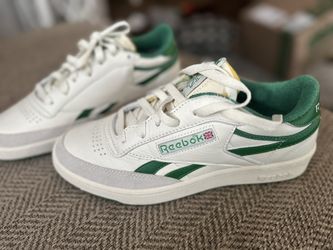 Reebok Green An White Size 9
