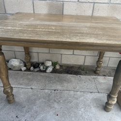 Pub Table & Chairs