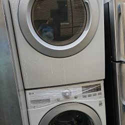 LG Washing Machine And Gas Dryer 