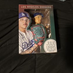 Julio Urías Bobble Head 