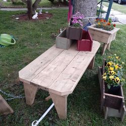 Outdoor Coffee Table/bench