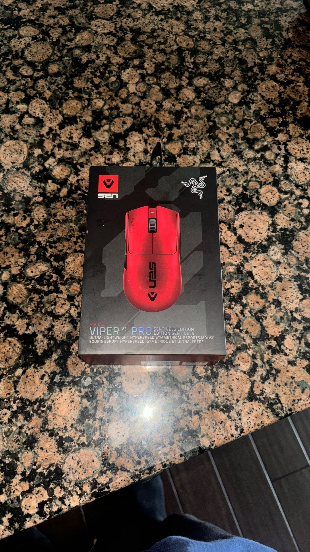 Razer V3 Pro Sentinels Edition