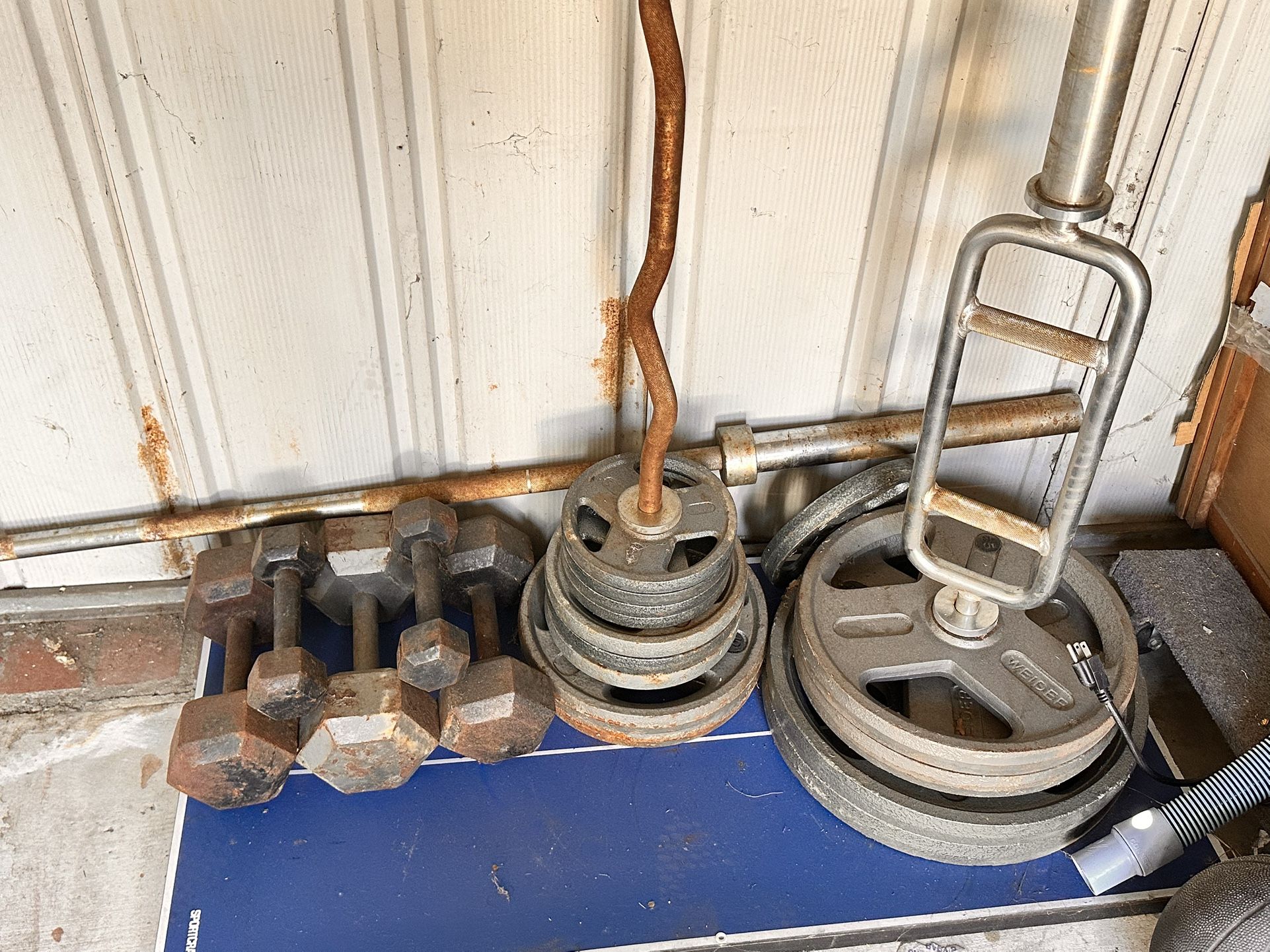 Weight Plate Set and Olympic Bar