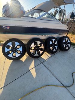 2024 ford lightning 22” rims