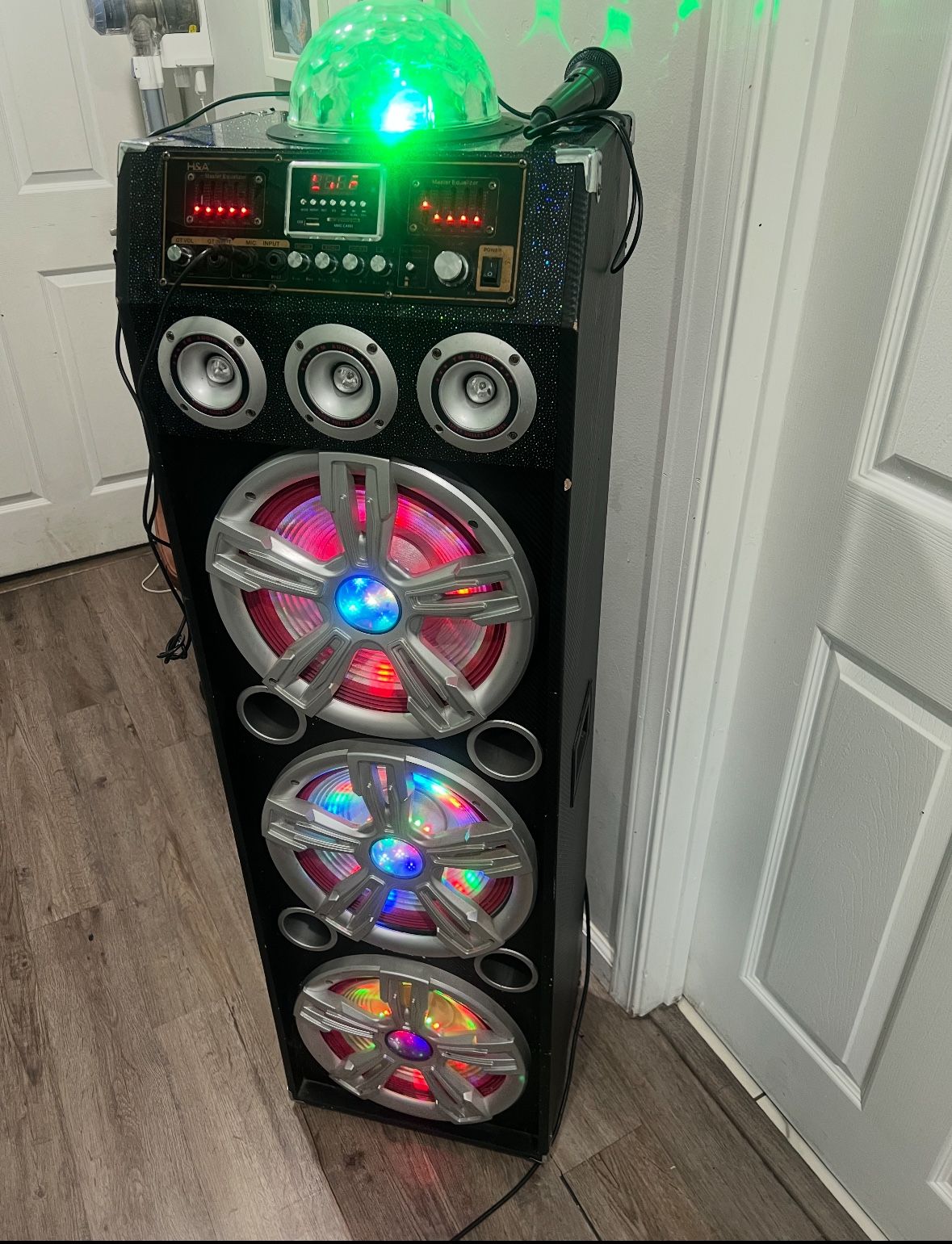 Bluetooth speaker karaoke 🎤