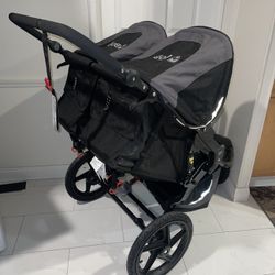 BOB Gear Revolution Flex 3.0 Duallie Double Jogging Stroller, Graphite Black Asking $550 