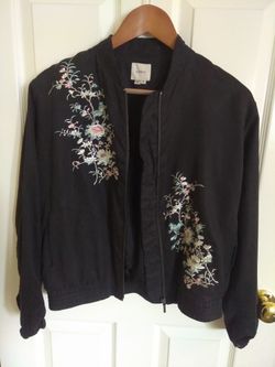 Bomber zip up light jacket xs