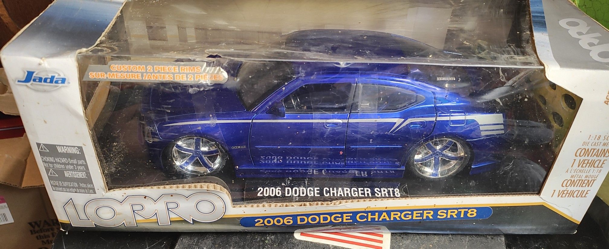 Collectible Car: 2006 Dodge Charger SRT8 Jada Lopro 1:18 Diecast with Custom 2 Piece Rims