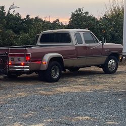 1991 Dodge D350