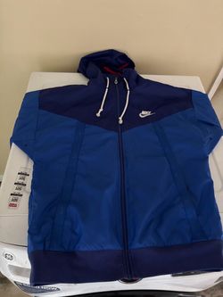 Nike windbreaker