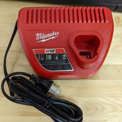 Milwaukee M12 Battery Charger - 48-59-2401