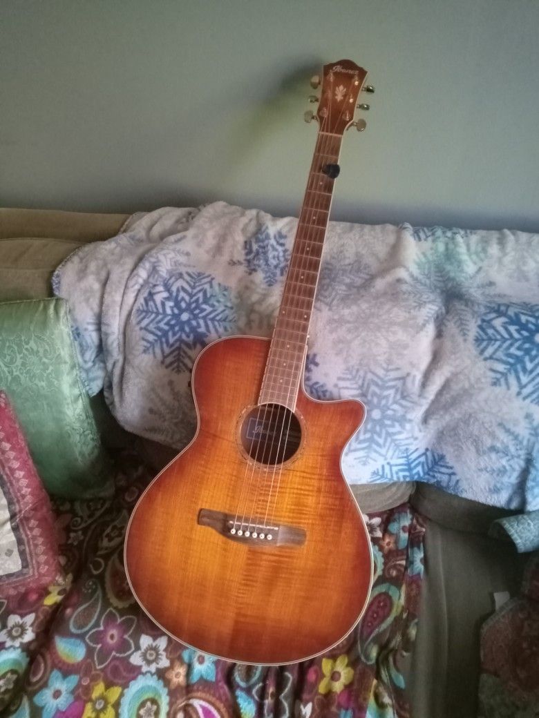 Ibanez Acoustic/Electric Guitar 