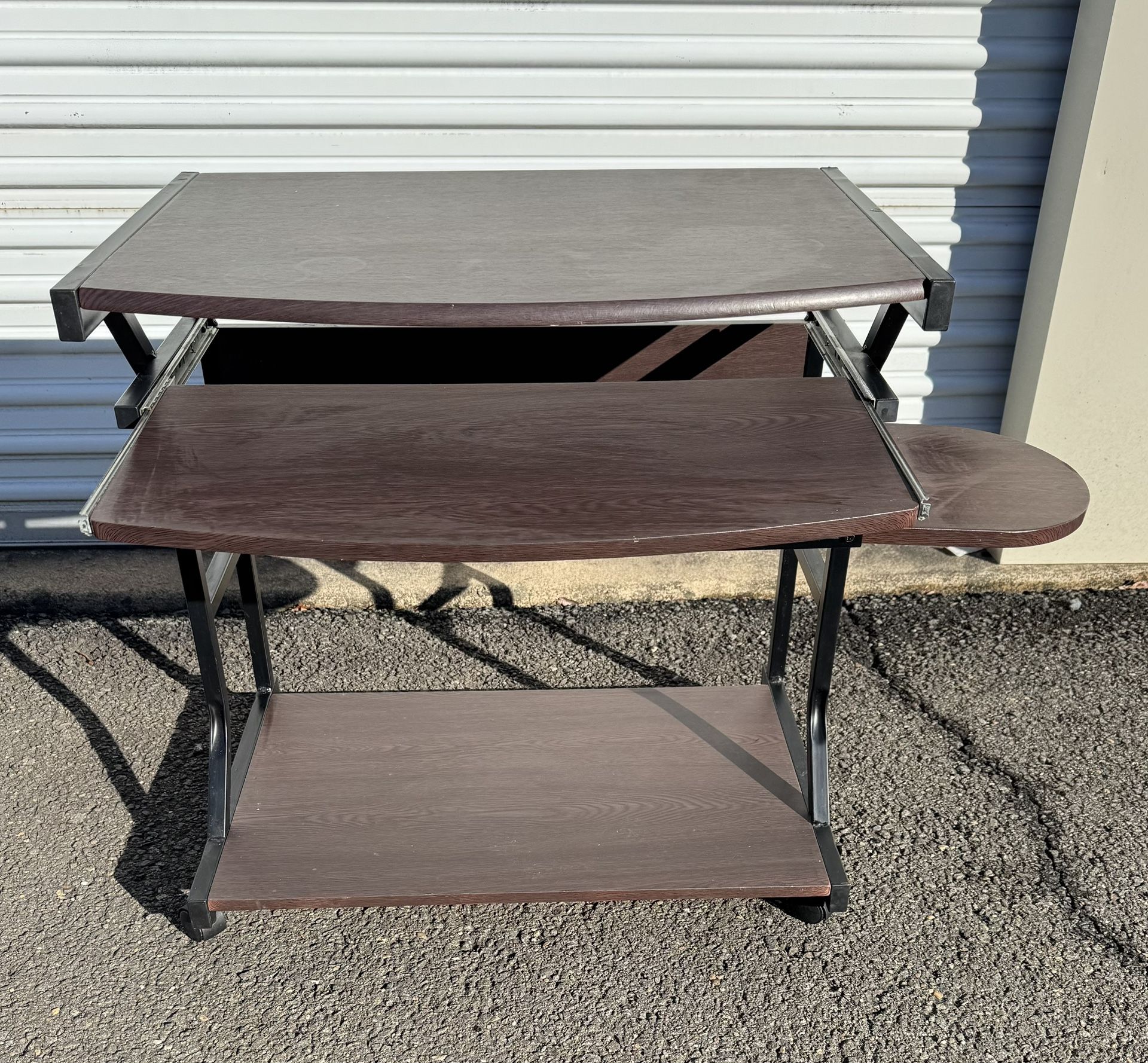 Small Computer Desk on Wheels
