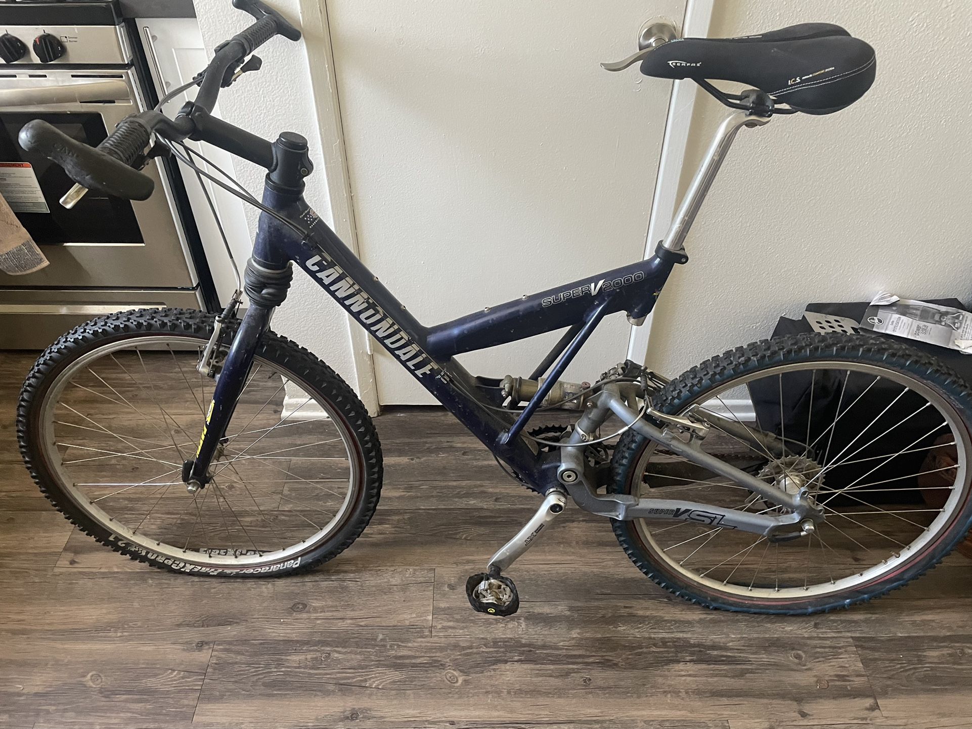 Cannondale Super V2000 Mountain Bike Like Mongoose Schwinn Giant