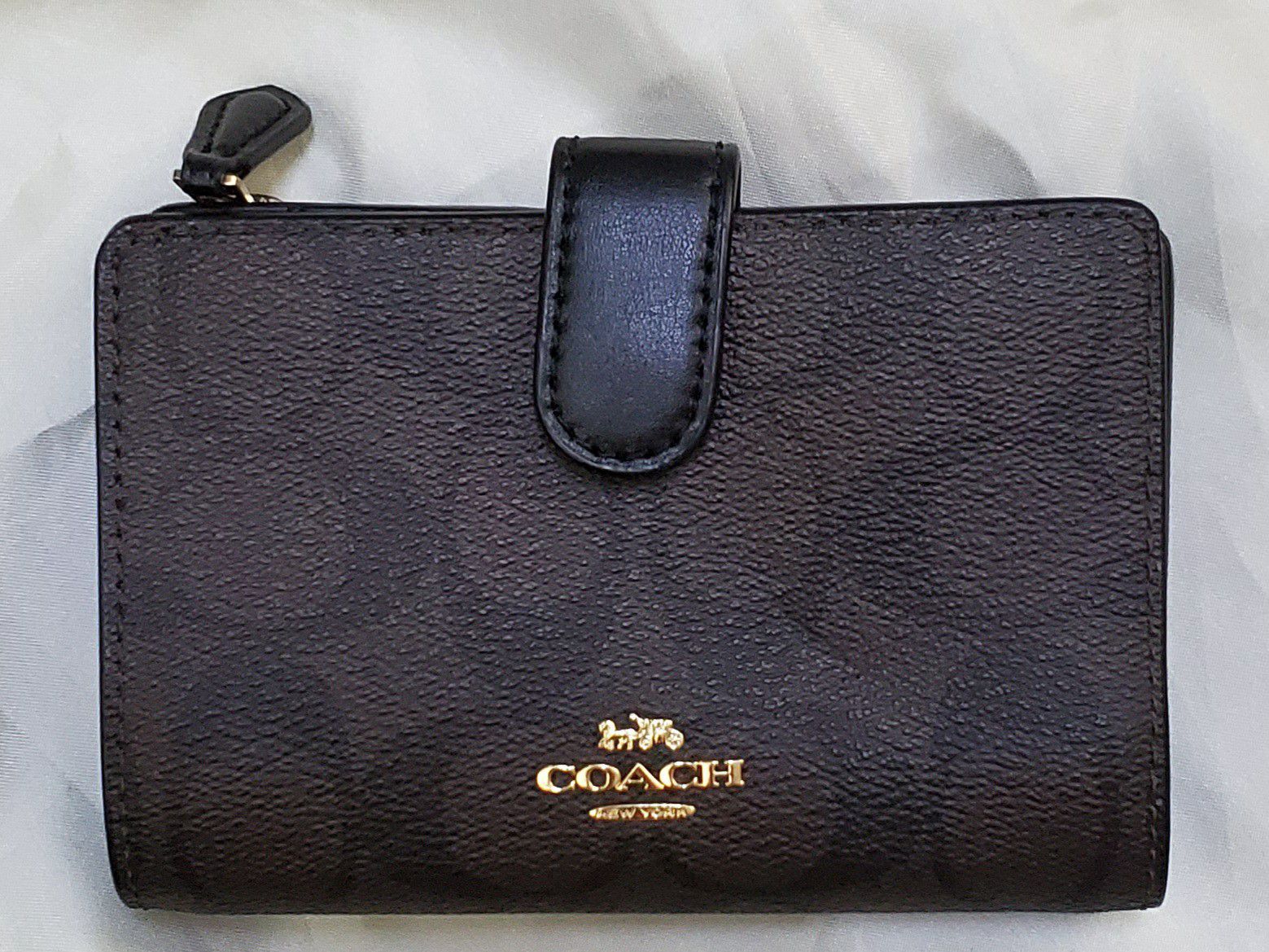 Coach black/brown large crossbody with matching wallet
