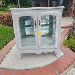 Display Cabinet