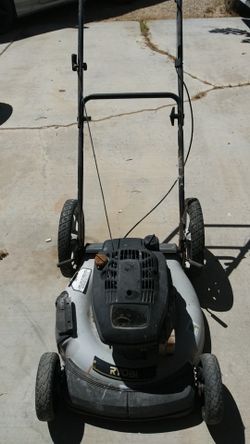 Ryobi 6.5 lawn mower with bag