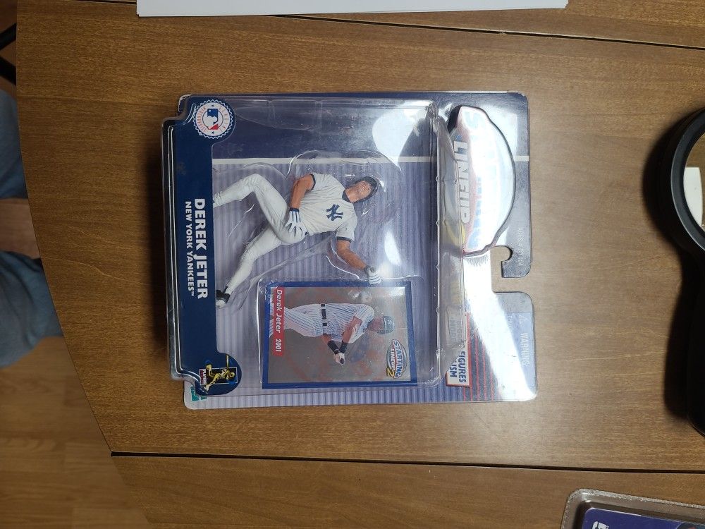 Derek Jeter (Starting Lineup2)Figure