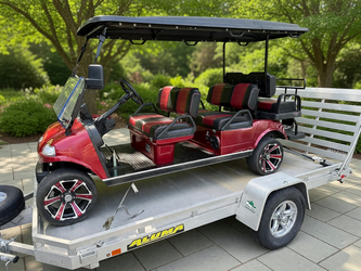 2023 Evolution Shuttle 6 6-seater golf cart in good condition