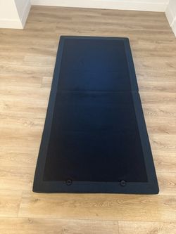 Never used! Electric adjustable twin XL bed frame!!🛏️