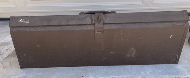 Vintage Kennedy Carpenters Tool Box
