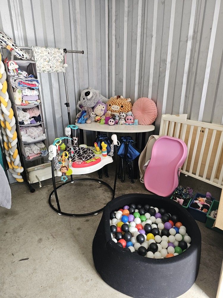 Infant & Toddler Supplies 