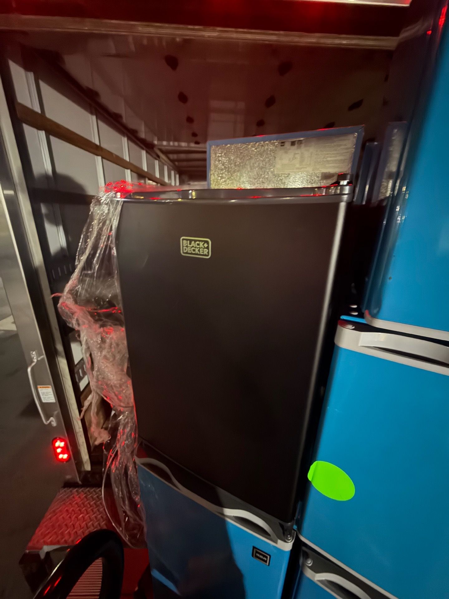 Mini fridge