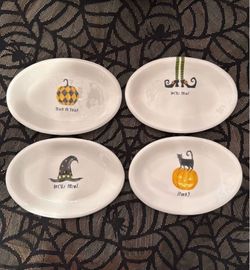 Rae Dunn Halloween plates