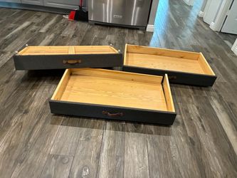 3 rolling drawers for under beds