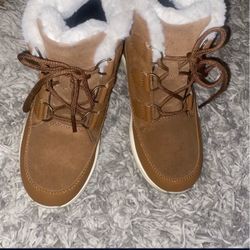 Women’s boots