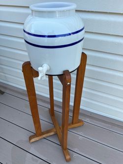 Vintage Springwell Porcelain Crock Water Dispenser w/Stand & Ring-Atlanta, Georgia