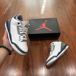 Jordan 3 Midnight Navy 