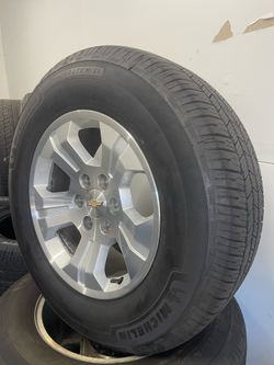 18” Chevy Factory Wheels and Tires 6Lug