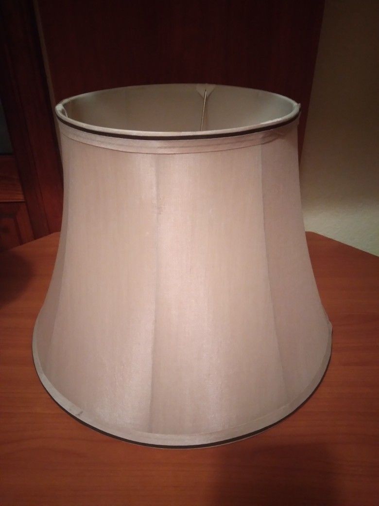 Medium Lamp Shed