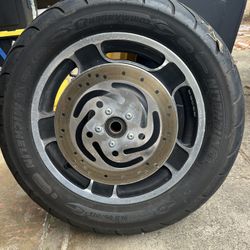 07 Harley Street Glide Front Wheel Complete