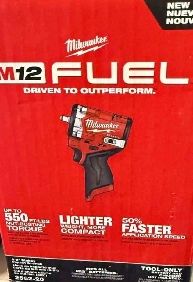 Milwaukee Fuel M12 Stubby 3/8 Impact 