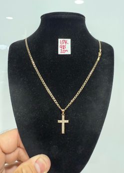10K Solid Gold Chain and Pendant For Wedding https://offerup.co/faYXKzQFnY?$deeplink_path=/redirect/ 20 Inches Long