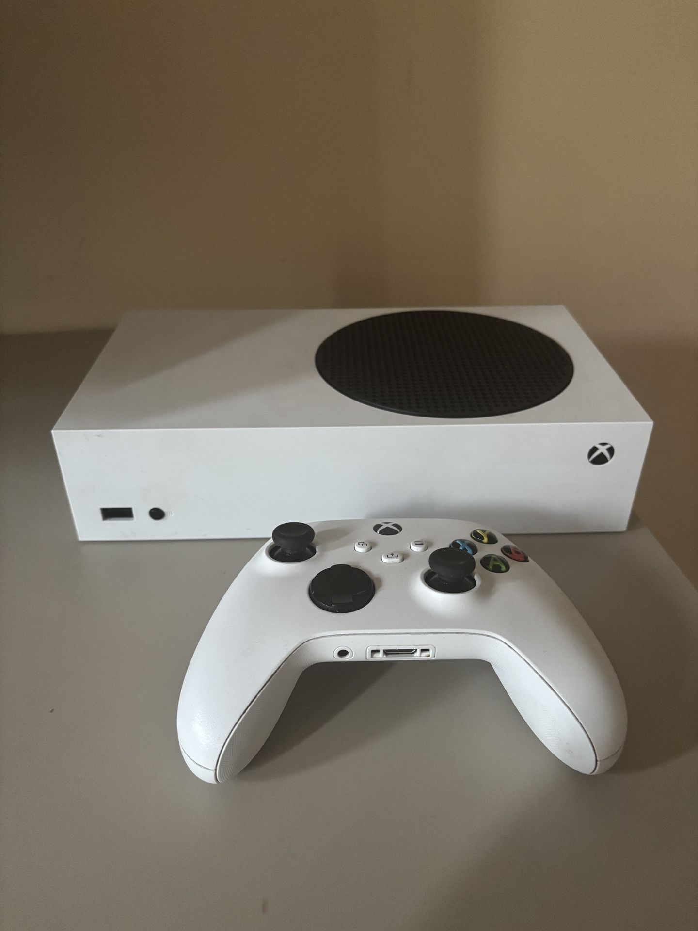 Xbox Series S (read description)