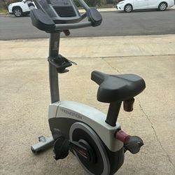 Free Motion exercise bike