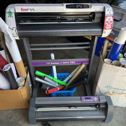 2 Vinyl Cutters W/ Lot Of Vinyl