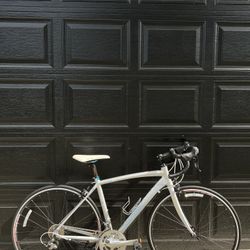 Raleigh Capri 3.0 Road Bike 