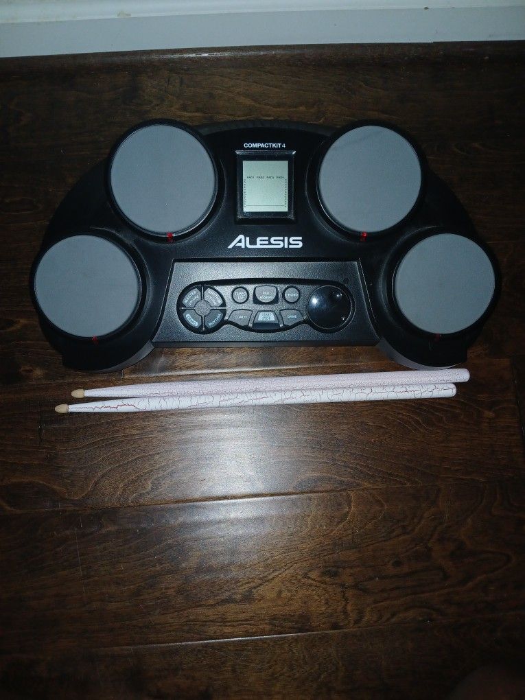 Alesis CompactKit 4 Electronic Drum Kit Drum Pad With Drumsticks