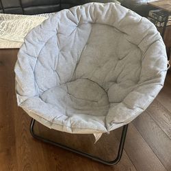 2 Circle Chairs 