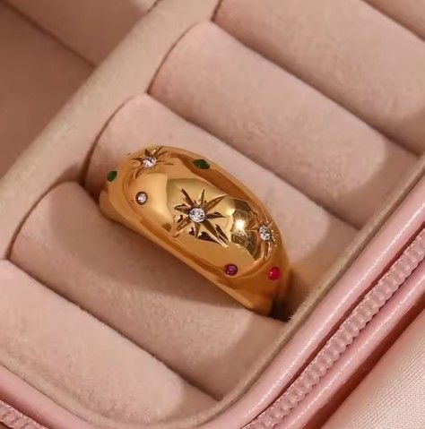 Beautiful Razzy Ring