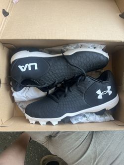 Under Armour Women's Glyde 2.0 RM Softball Cleats size 11
