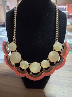 Necklace $10