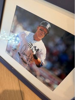 Aaron Judge signed poster home run around the bases