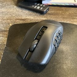 Razor Model RZ01-0440 Wireless Gaming Mouse (without Transmitter) 